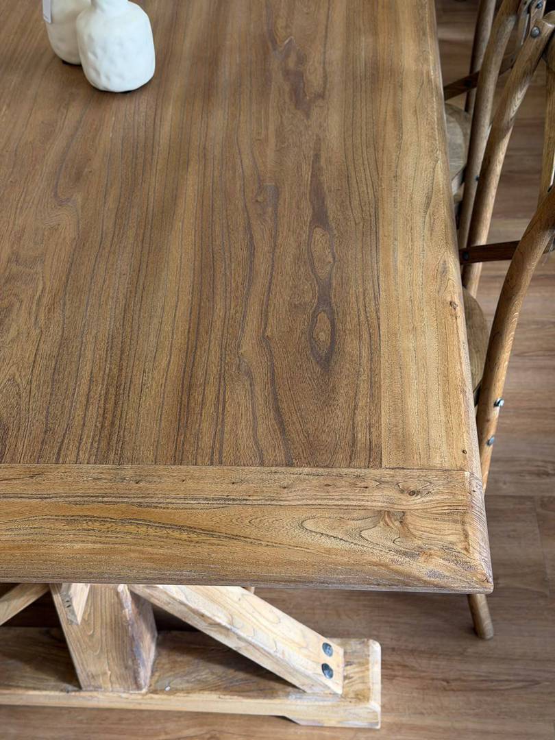 American Aged Oak Extension Round Dining Table 106 - 135cm + 4 Cross Back Chairs Set image 2